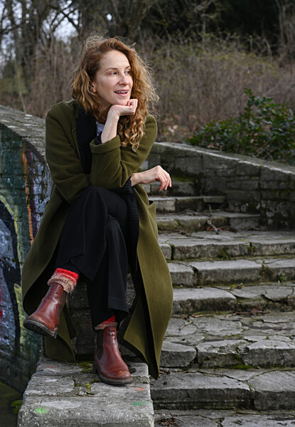 Ein Spaziergang mit Schauspielerin Chiara Schoras