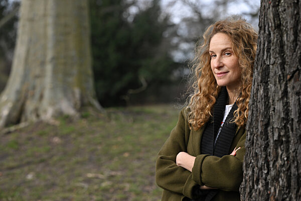 Ein Spaziergang mit Schauspielerin Chiara Schoras