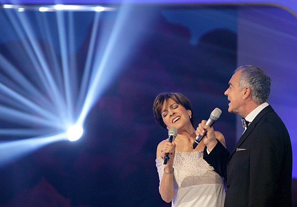 Paola und Kurt Felix am Samstag (11.11.2006) in Berlin bei der ARD-Live-Show...
