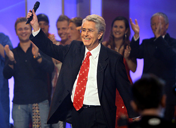 Frank Elstner am Samstag (11.11.2006) in Berlin bei der ARD-Live-Show...