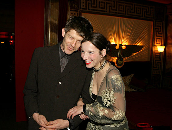 Die Schauspielerin Meret Beker und Moritz Wolper am Mittwoch (10.01...