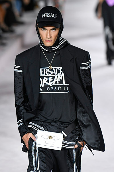 VERSACE SS22 runway during Milan Fashion Week on September 2021 - Milan, Italy. 24/09/2021