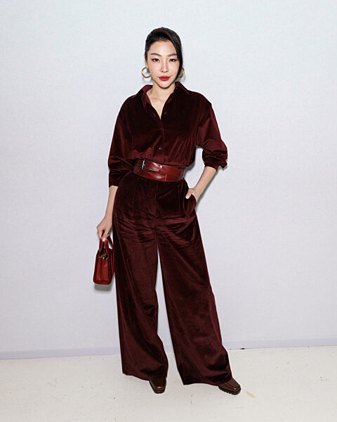 Faye Peraya attends MAX MARA Spring-Summer 2026 runway during Milan Fashion Week on September 2025 - Milan, Italy, 25/09/2025