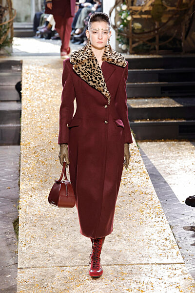 ANTONIO MARRAS Fall/Winter 2026-2027 runway during Milan Fashion Week on February 2026 - Milan, Italy 25/02/2026