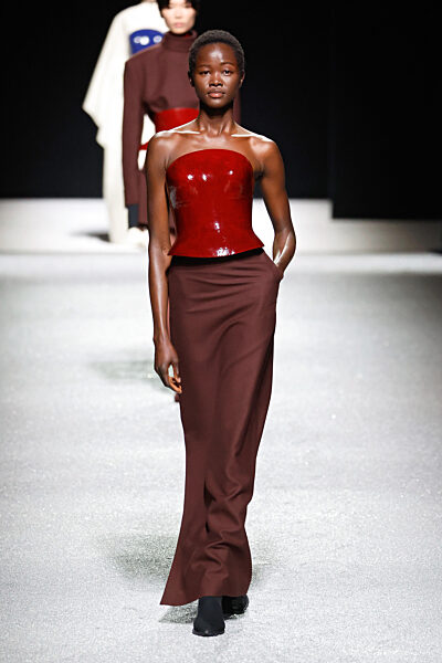 ISSEY MIYAKE Fall/Winter 2026-2027 runway during Paris Fashion Week on March 2026 - Paris, Fashion 06/03/2026