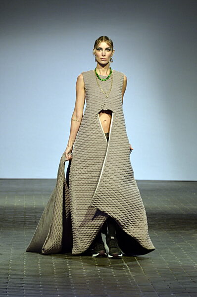 Berlin: Rebekka Ruetz Fashion Show