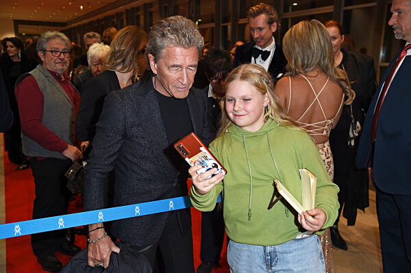 Leipzig: 30. Goldenen Henne Ankunft Roter Teppich