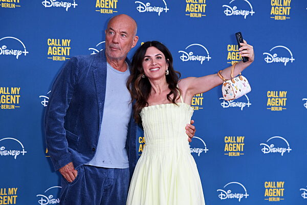 Berlin: Deutschlandpremiere von CALL MY AGENT