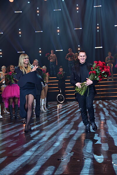 Berlin: Weltpremiere von BLINDED by DELIGHT