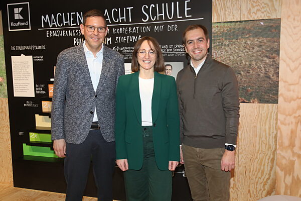 Berlin: Philipp Lahm auf der Grünen Woche