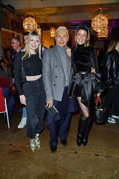 Berlin: Natascha Ochsenknecht  Podcast WONDERMOM