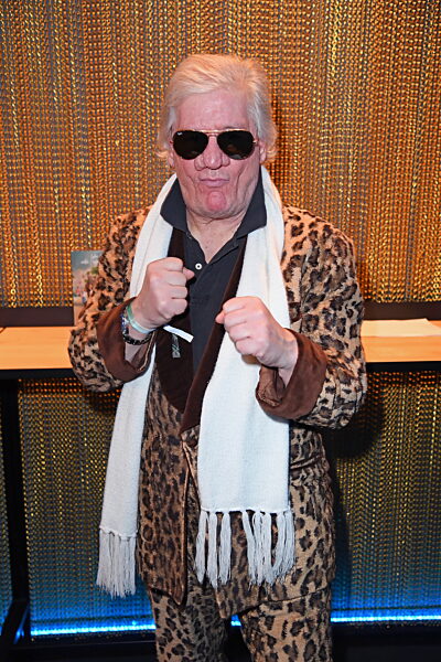 Köln: Viva Papaya! Promis Unter Palmen