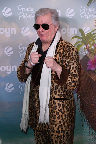 Köln: Viva Papaya! Promis Unter Palmen