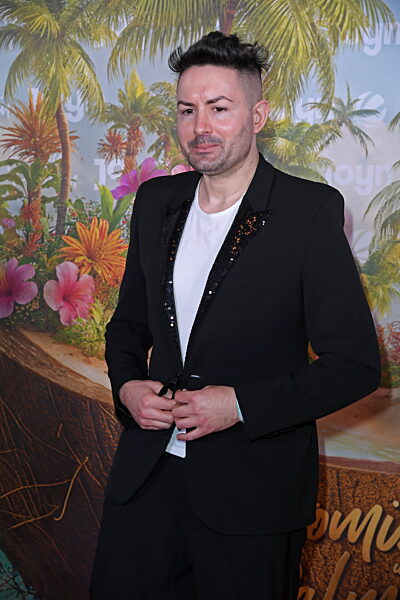 Köln: Viva Papaya! Promis Unter Palmen