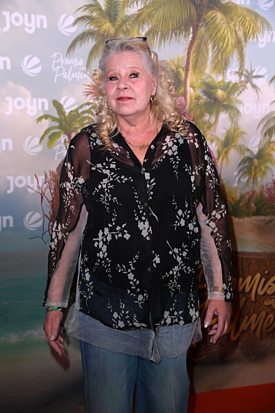 Köln: Viva Papaya! Promis Unter Palmen