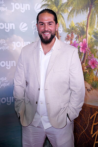 Köln: Viva Papaya! Promis Unter Palmen