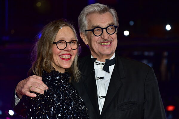 Berlin:Opening Ceremony Red Carpet 76. Berlinale