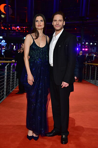 Berlin:Opening Ceremony Red Carpet 76. Berlinale