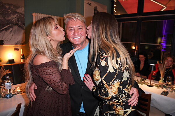 Berlin:  2-Jubiläum Berg & Tal