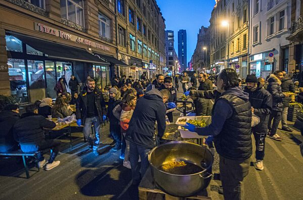 Fastenbrechen Bahnhofsviertel  Frankfurt