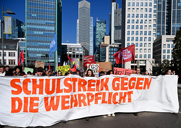 Wehrpflicht Schulstreik Frankfurt