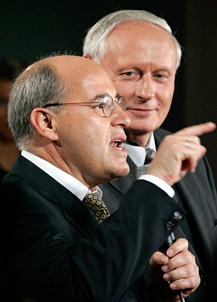 Die beiden Spitzenkandidaten der Linkspartei, Gregor Gysi (l...