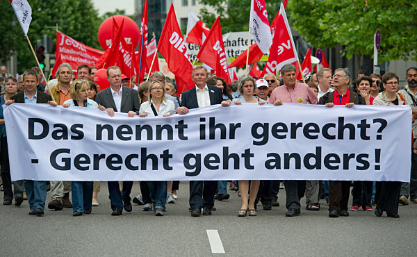 Demonstration gegen Sparpläne