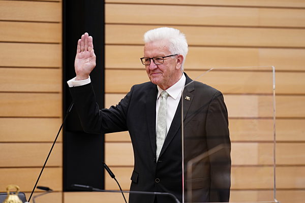 Auftaktsitzung des neu gewählten Landtags von Baden-Württemberg