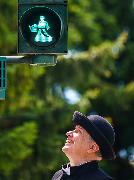 Kneipp-Fußgängerampel eingeweiht