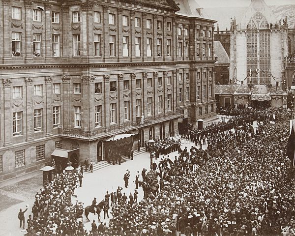 tribute to Wilhelmina, a day for her coronation as Queen at the Royal Palace on Dam Square, Amsterdam, The Netherlands, Samuel Herz, 1898