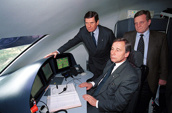 Ekkehard Schulz, Wolfgang Clement, Hartmut Mehdorn