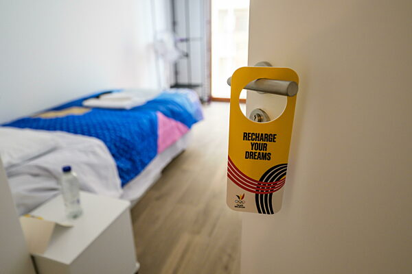 240723 A do not disturb sign in an apartment in the building of team Belgium...
