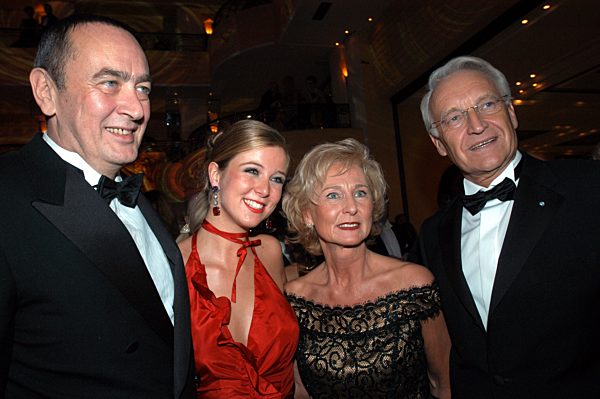 Deutscher Filmball im Bayerischen Hof mit Ehepaar Stoiber und Eichinger, 2004