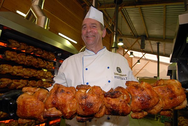 Oktoberfestküche im Löwenbräuzelt, 2006 | Kitchen at the Oktoberfest, 2006
