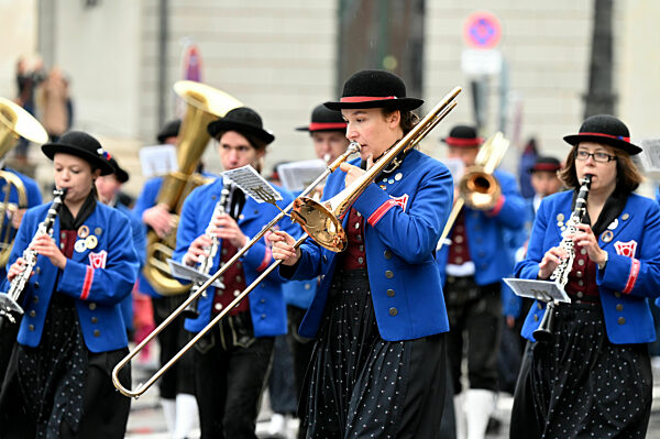 Trachten- und Schützenumzug zum Münchner Oktoberfest, 2022