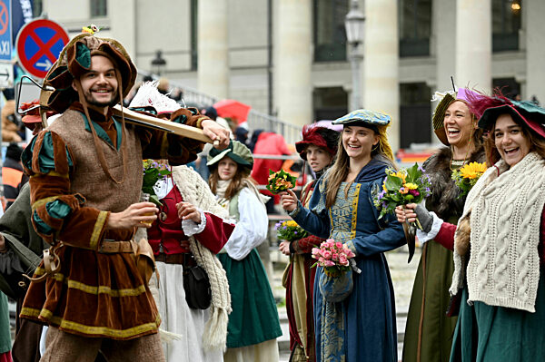 Trachten- und Schützenumzug zum Münchner Oktoberfest, 2022