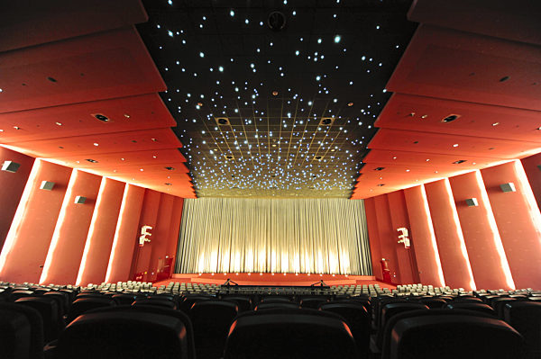 "Mathäser-Filmpalast" in München, 2011