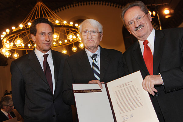 Jürgen Habermas erhält Kulturellen Ehrenpreis der Stadt München, 2013