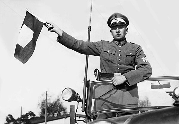 Policeman with signal flag, 1937
