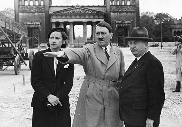 Design in Deutschland 1933–45 SZ Photo - Nazi architecture in Germany, 1933-1945