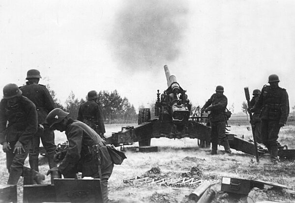 Deutsche Artillerie bei Warschau, 1939