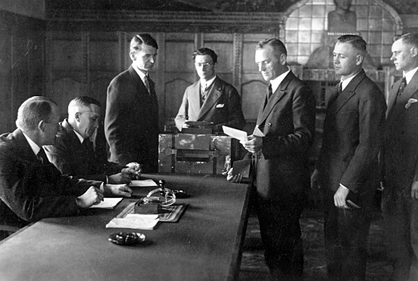 The crew of the Zeppelin casting their votes for the Reich presidential election, 1932