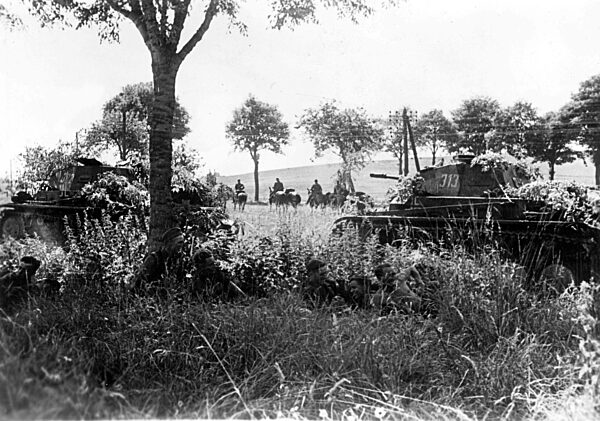 German tanks at the ready in France, 1940