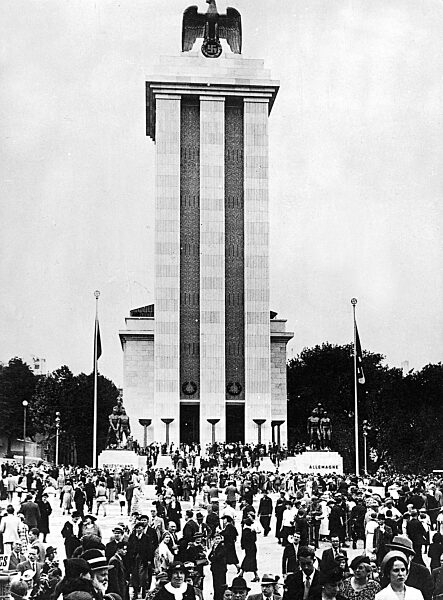 Deutscher Pavillon auf der Weltausstellung in Paris, 1937