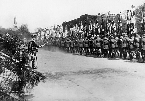 August von Mackensen at a military parade, 1928