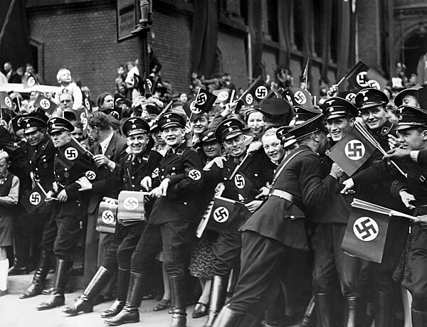 SS-Mannschaften sperren ab, 1938