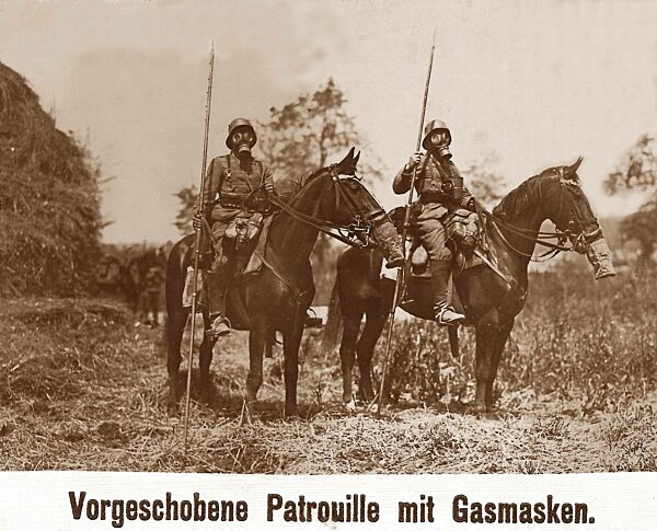 Reiter mit Gasmaske, 1918
