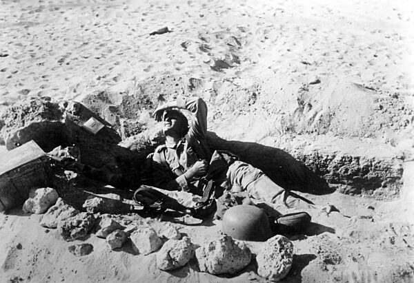 Nazi German paratrooper in Africa, 1942