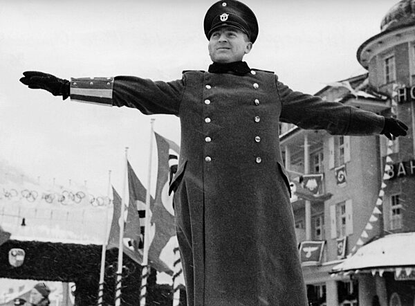 traffic policeman in Garmisch-Partenkirchen, 1936