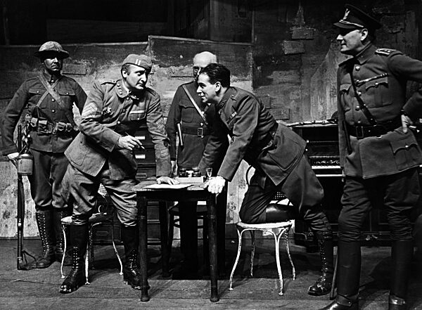 Hans Albers and Leopold Berti in the play "Rivalen" of Anderson and Stalling, Berlin 1934